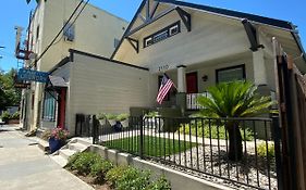 Family Laundry & Spa